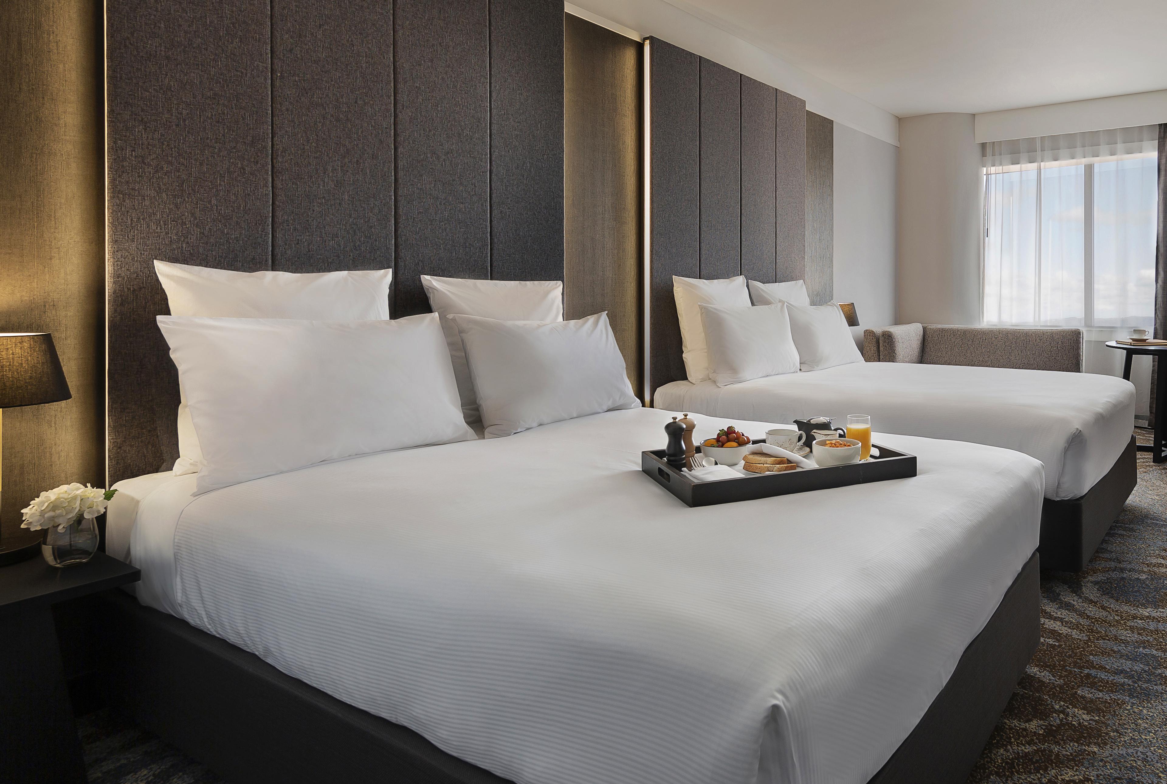 Отель Pullman Роторуа Экстерьер фото A room at the hotel
