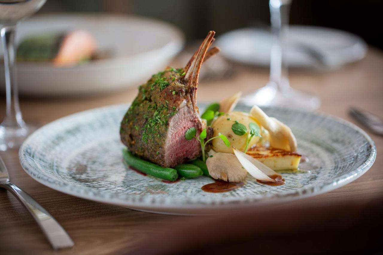 Отель Pullman Роторуа Экстерьер фото Rack of lamb